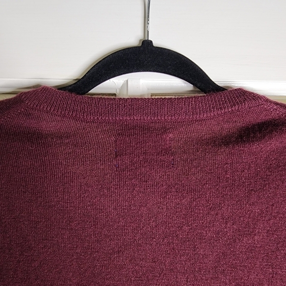 Apt. 9 Seriously Soft Men's Merino Wool Blend V Neck Comfy Cozy Sweater Medium - Picture 6 of 9